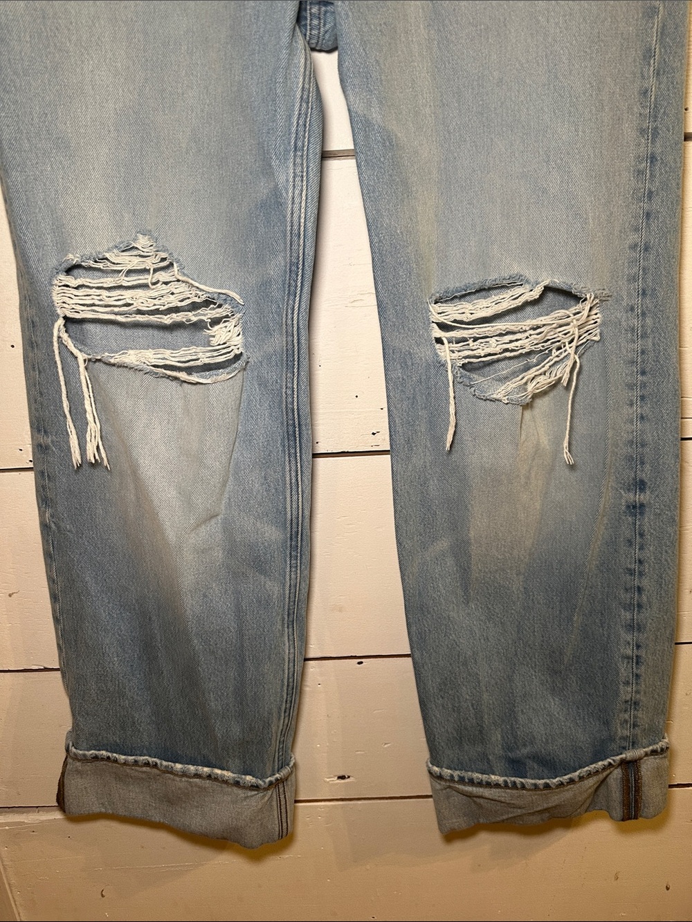 Madewell Low Slung Baggy Cuffed Jeans - Picture 6 of 13